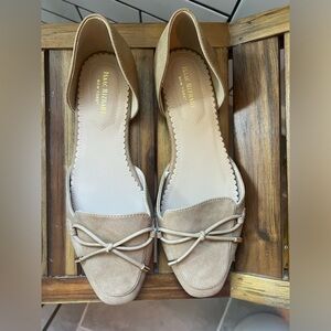 Isaac Mizrahi Flats ; Color: Nude| Size 10